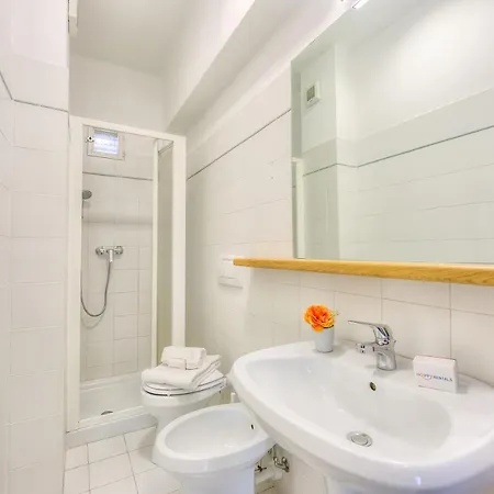 Apartman Riccardo House 1 Min From - Happy *