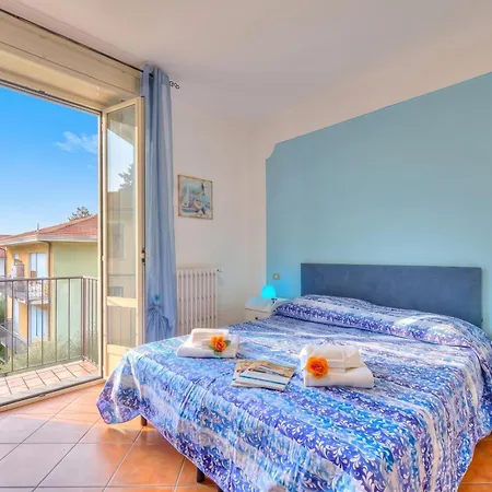 Riccardo House 1 Min From - Happy * Стреза