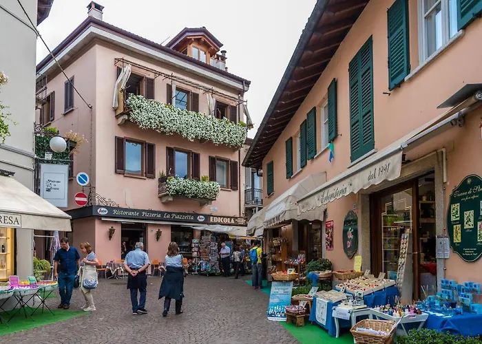 Riccardo House 1 Min From - Happy