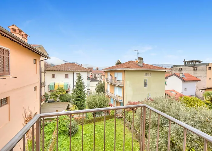 Riccardo House 1 Min From - Happy Stresa